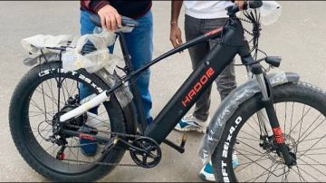 مدينة كبرى تحظر استخدام الدراجات الكهربائية وتفرض قيودا صارمة مدينة كبرى تحظر استخدام الدراجات الكهربائية وتفرض قيودا صارمة