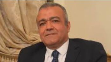 أضر بالأمن القومي وأثار تخوفات طلاب الثانوية العامة .. ماذا فعل نقيب أسنان إسكندرية؟