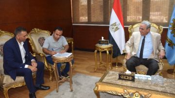محافظ الغربية يرد الجميل لأسرة آلاء ثالث الجمهورية بالأزهر ويوفر فرصة عمل لشقيقها