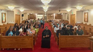 زيارة نيافة الأنبا نوفير للكنائس القبطية الأرثوذكسية في سياتل بأمريكا زيارة نيافة الأنبا نوفير للكنائس القبطية الأرثوذكسية في سياتل بأمريكا