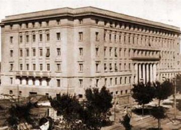  اتصالات النواب : حريق سنترال رمسيس بدأ في أهم غرفة بالطابق المتضرر