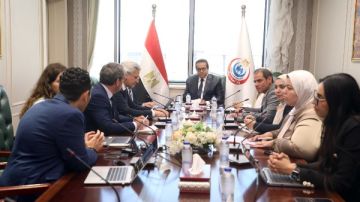 توطين الصناعات الغذائية.. تفاصيل لقاء وزير الصحة مع مسئولي شركتين سويسرية وفرنسية