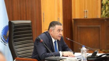 خطة استثمارية جديدة بقيمة 792 مليون جنيه.. محافظ البحر الأحمر يشدد على متابعة ملفات التصالح وتقنين الأراضي