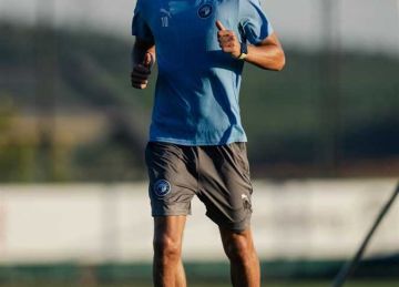 بيراميدز يختتم تدريباته استعدادا لمواجهة قاسم باشا التركي وديا (صور) بيراميدز يختتم تدريباته استعدادا لمواجهة قاسم باشا التركي وديا (صور)