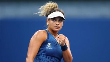 ميار شريف تتأهل إلى الدور الثاني لبطولة باليرمو المفتوحة للتنس