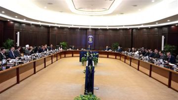 زيادة تعويض مخاطر المهن الطبية الأبرز.. تفاصيل 8 قرارات حكومية جديدة زيادة تعويض مخاطر المهن الطبية الأبرز.. تفاصيل 8 قرارات حكومية جديدة