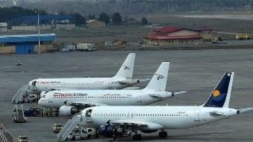 إيران تفتح مجالها الجوي لاستقبال الرحلات المدنية إيران تفتح مجالها الجوي لاستقبال الرحلات المدنية