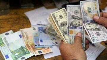 التحفظ على 4 مليون جنيه من الإتجار غير المشروع بالنقد الأجنبى التحفظ على 4 مليون جنيه من الإتجار غير المشروع بالنقد الأجنبى