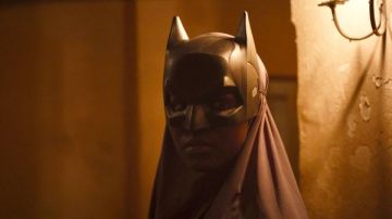 فيلم عائشة لا تستطيع الطيران يفوز بجائزة فيبرسي بمهرجان يريفان السينمائي