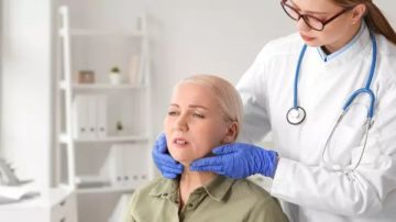 كيف تحمي نفسك من النشاط الزائد لـ الغدة الدرقية؟