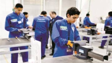 مع تعدد أنظمة التعليم الفني والتكنولوجي.. أهم التطورات العائدة على الطلاب