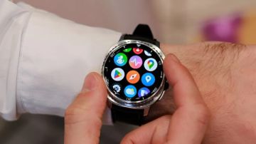 ميتا تستعد لدخول سوق الساعات الذكية بمفهوم مختلف