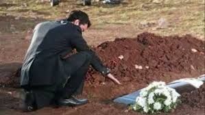 أفضل طريقة لبر الوالدين بعد وفاتهما.. روشتة من العلماء