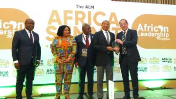 احتفاء دولي فى لندن.. أحمد كجوك أفضل وزير مالية بأفريقيا لعام ٢٠٢٥