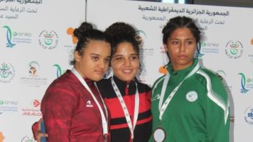 السباحة تتصدر ميداليات الفراعنة بدورة الألعاب الإفريقية للمدارس