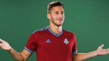 رمضان صبحي يواجه المتهم بأداء الامتحانات بدلا منه في النيابة رمضان صبحي يواجه المتهم بأداء الامتحانات بدلا منه في النيابة