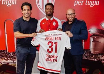 رسميا.. موناكو يعلن ضم أنسو فاتي من برشلونة