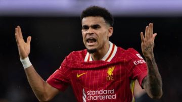 لويس دياز على أعتاب الرحيل.. صراع أوروبي سعودي يقوده كريستيانو لويس دياز على أعتاب الرحيل.. صراع أوروبي سعودي يقوده كريستيانو
