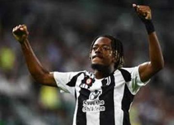 يوفنتوس يعلن انتقال مبانجولا إلى فيردر بريمن