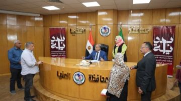 محافظ المنيا: الالتزام بالجداول الزمنية للانتهاء من مشروعات مياه الشرب والصرف