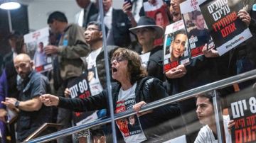 الاحتلال يخطط لاتفاق شامل في غزة يعيد المختطفين ويتيح تشكيل حكومة بعيدا عن حماس