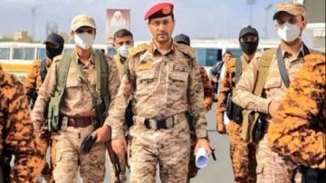 الناطق باسم الحوثيين: نفذنا عملية بـ11 مسيرة وصاروخا استهدفت مطار اللد