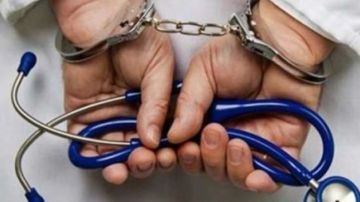 عضو الصحة بالنواب يكشف أخر مستجدات مناقشات قانون المسئولية الطبية بالنواب