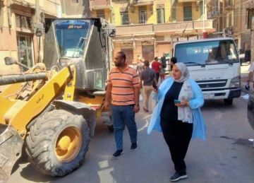 إزالة سوق الحمام وغلق 7 منشآت مخالفة في حملات ميدانية بالإسكندرية (صور)
