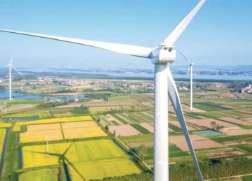 اتفاقيات استثمار بـ ٣٠٠ مليون دولار لتعزيز النمو الأخضر وتحول الطاقة فى مصر