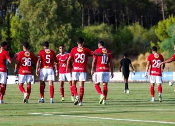 الأهلي يكتسح الملعب التونسي برباعية في أولى مبارياته الودية (فيديو)