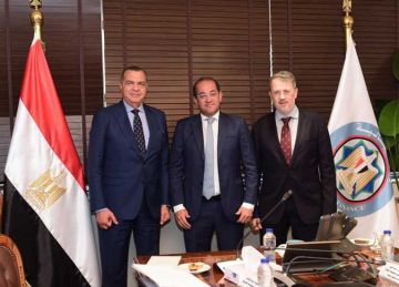 كجوك: التسهيلات الضريبية والجمركية أداة مؤثرة في مسار الإصلاح الاقتصادي الجاذب للاستثمار كجوك: التسهيلات الضريبية والجمركية أداة مؤثرة في مسار الإصلاح الاقتصادي الجاذب للاستثمار
