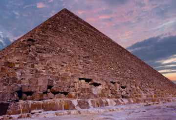 اكتشاف مذهل في الأهرامات.. نقوش هيروغليفية تغير تاريخ مصر القديمة اكتشاف مذهل في الأهرامات.. نقوش هيروغليفية تغير تاريخ مصر القديمة