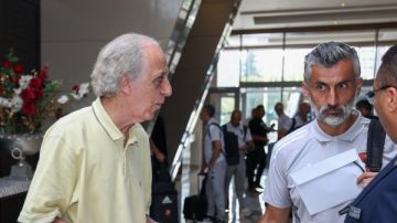 مدرب الأهلي يشيد بمعسكر طبرقة مدرب الأهلي يشيد بمعسكر طبرقة