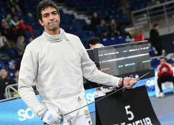 ميدالية لـ منتخب مصر.. أحمد هشام يتوج ببرونزية بطولة العالم للسلاح