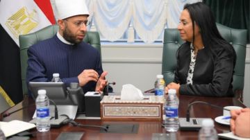 وزيرا التضامن والأوقاف يبحثان تعزيز التعاون في الحماية الاجتماعية للأسر الأكثر احتياجا وزيرا التضامن والأوقاف يبحثان تعزيز التعاون في الحماية الاجتماعية للأسر الأكثر احتياجا