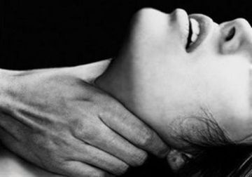 أخبار قنا مصرع ربة منزل على يد زوجها خنقا.. 3 مراكز جمهورية لمنطقة نجع حمادى الأزهرية