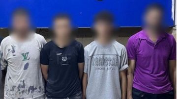 راكبين دراجة نارية.. القبض على لصوص الهواتف المحمولة بدار السلام راكبين دراجة نارية.. القبض على لصوص الهواتف المحمولة بدار السلام