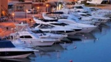 مصر تدخل السوق العالمي للقاطرات واليخوت بتأسيس مصانع جديدة في البحر الأحمر مصر تدخل السوق العالمي للقاطرات واليخوت بتأسيس مصانع جديدة في البحر الأحمر