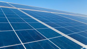 برلماني: التوسع في الطاقة المتجددة يعزز فرص التصدير ويقلل الضغط على الموازنة العامة برلماني: التوسع في الطاقة المتجددة يعزز فرص التصدير ويقلل الضغط على الموازنة العامة