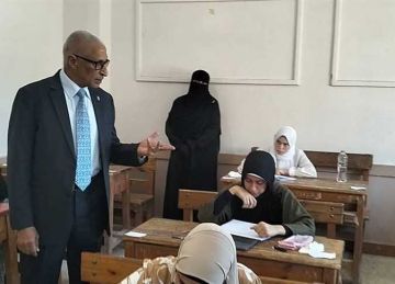 339 طالبا وطالبة يؤدون امتحان البلاغة بـ الثانوية الأزهرية في شمال سيناء