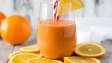 تناول عصير البرتقال في هذا التوقيت يضر صحتك احذر