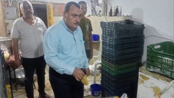 ضبط 140 كيلو مصنعات لحوم وهياكل دواجن فاسدة بدمياط