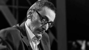 الرئيس اللبناني يعزي فيروز في وفاة ابنها زياد الرحباني