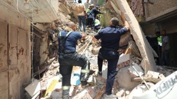 بعد تكرار أزمة العقارات الآيلة للسقوط.. اشتراطات حددها القانون لاستكمال أعمال التعلية في المباني بعد تكرار أزمة العقارات الآيلة للسقوط.. اشتراطات حددها القانون لاستكمال أعمال التعلية في المباني