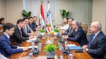 جمال الدين: المنطقة الاقتصادية لقناة السويس تمثل الحل الناجز أمام المستثمرين جمال الدين: المنطقة الاقتصادية لقناة السويس تمثل الحل الناجز أمام المستثمرين