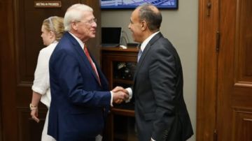 وزير الخارجية يلتقي السيناتور روجر ويكر بمجلس الشيوخ الأمريكي