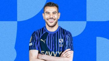 ثيو هيرنانديز يودع ميلان برسالة مؤثرة ويكشف أسباب انتقاله إلى الهلال