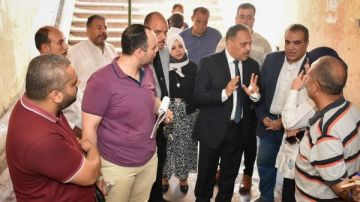 محافظ الشرقية يتفقد نفق حسن صالح بالزقازيق ويوجه بحل أزمة تسرب المياه