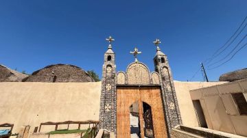 محافظ قنا يزور أديرة نقادة استعدادا لانطلاق مهرجان الفنون والحرف التراثية صور محافظ قنا يزور أديرة نقادة استعدادا لانطلاق مهرجان الفنون والحرف التراثية صور