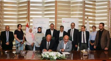  المصرية للمطارات و تارجت توقعان شراكة إستراتيجية لتطوير منطقة الخدمات بمطار برج العرب الدولي